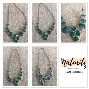 New Beautiful Emerald Green Necklace